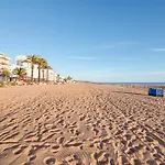 Modern By The Sea شقة *