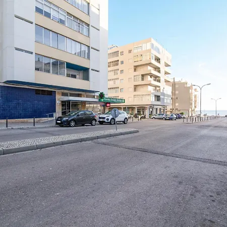 Modern By The Sea Apartamento *